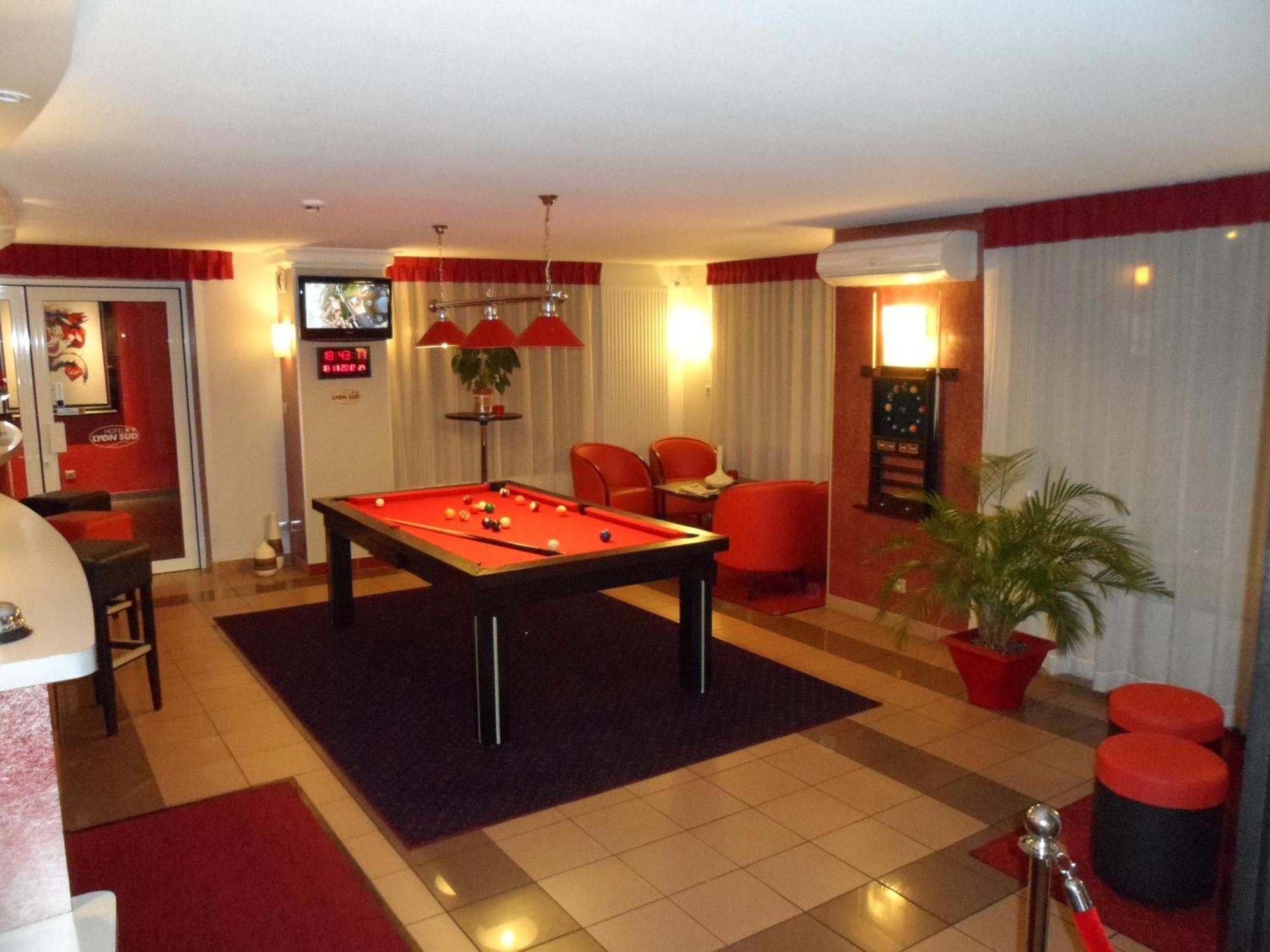 Hotel Lyon Sud, Pierre Benite, St Genis Laval ภายนอก รูปภาพ