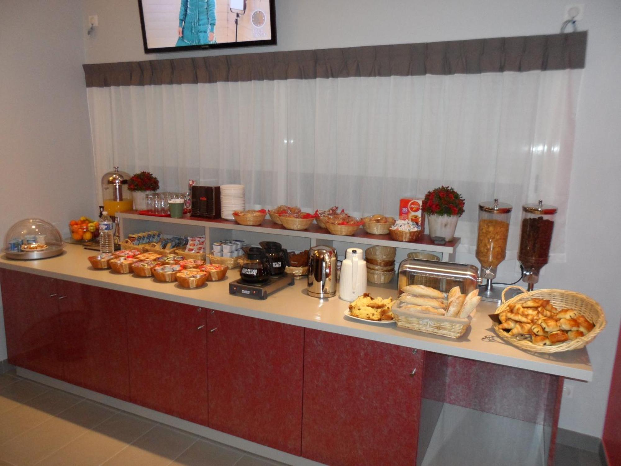 Hotel Lyon Sud, Pierre Benite, St Genis Laval ภายนอก รูปภาพ