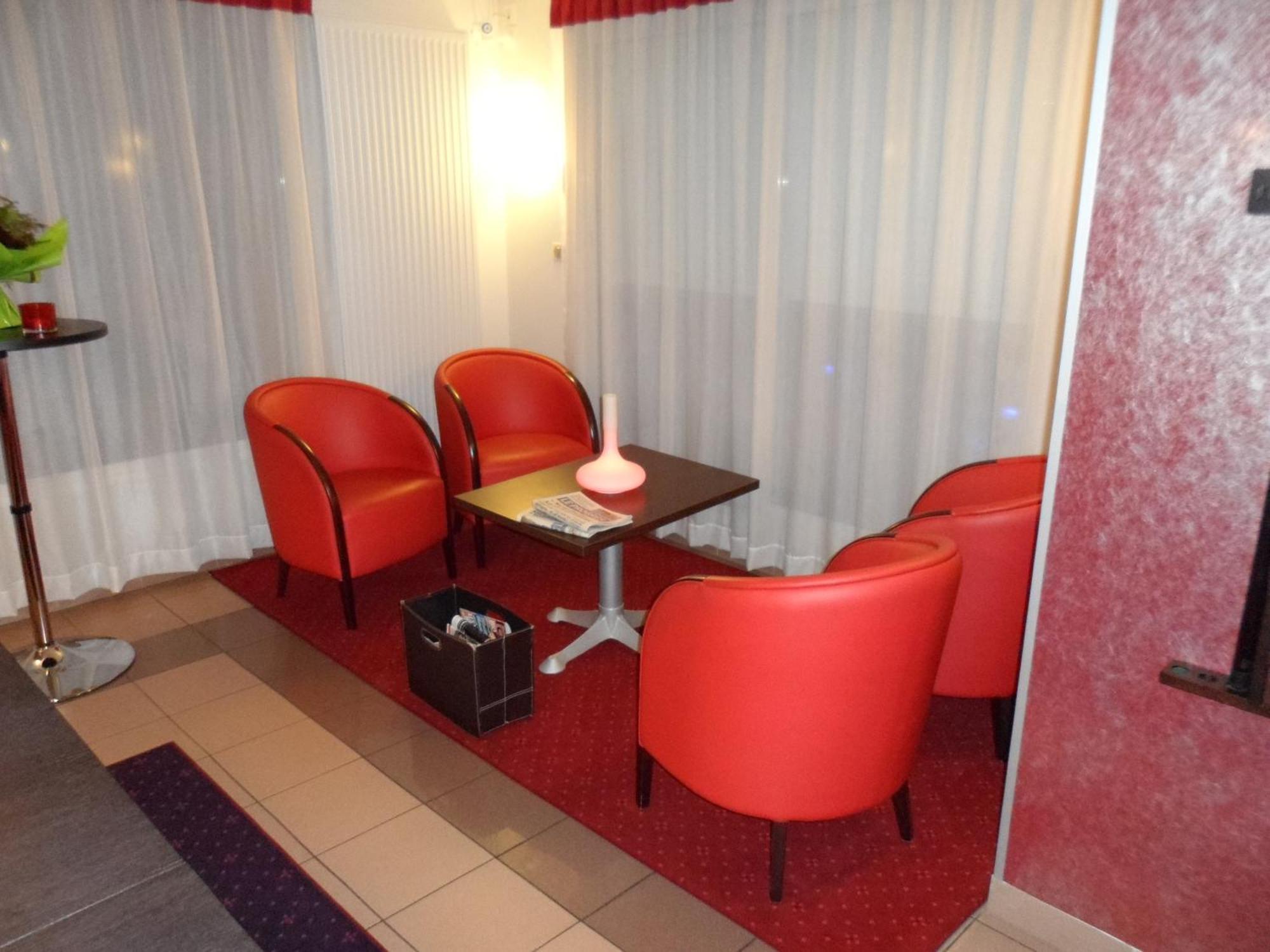 Hotel Lyon Sud, Pierre Benite, St Genis Laval ภายนอก รูปภาพ